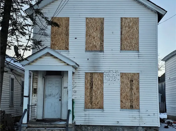 1204 Stark St, Utica, NY 13502
