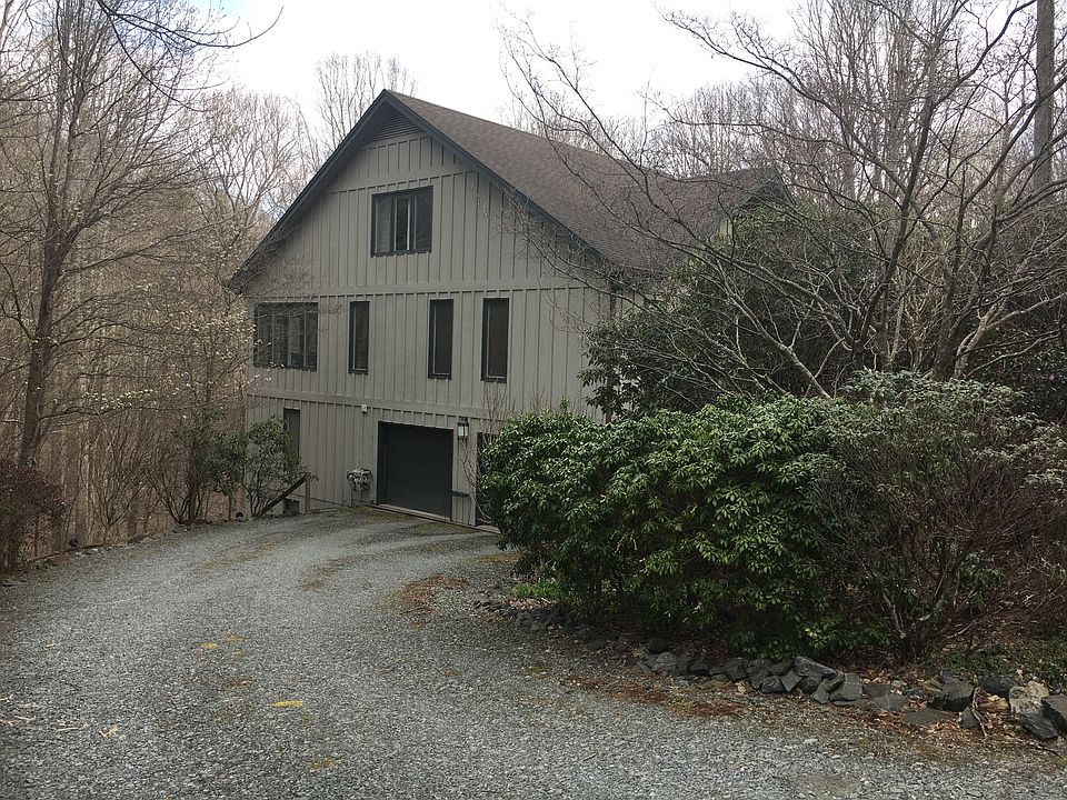 2nd image of 230 Old Keller Farm Rd