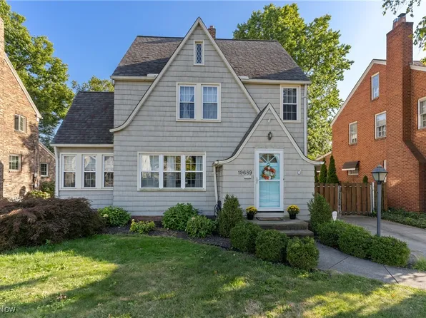 19689 Purnell Ave, Rocky River, OH 44116