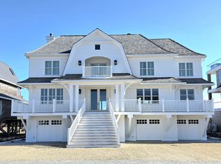 785 Dune Rd, Westhampton Beach, NY 11978