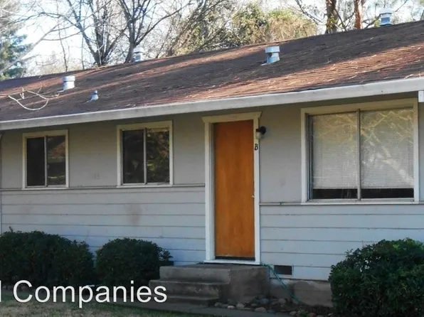 305 W Lindo Ave, Chico, CA 95926