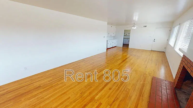 4 bed, 2.0 bath, 1071 sqft, $3,495 — Photo 3