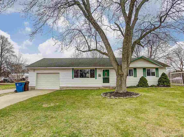 1429 Urban Ave, Auburn, IN 46706