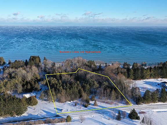 3rd image of Lakeshore Rd