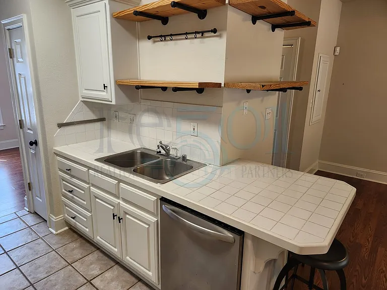 7104 Ohio St #1 — Photo 12