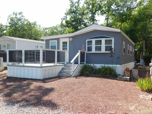 40 Magnolia Dr, Dennisville, NJ 08214