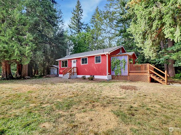2nd image of 15036 McIntosh Valley Lane SE