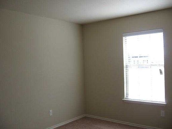 bedroom3