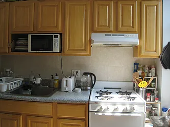 Rented by Metropolitan Realty