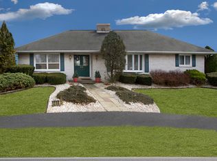 1208 Ridge Rd, Elizabethtown, PA 17022