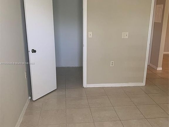 3rd image of 1401 Village Blvd APT 1113