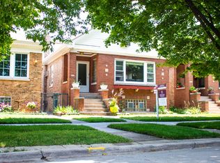 3819 N Francisco Ave, Chicago, IL 60618