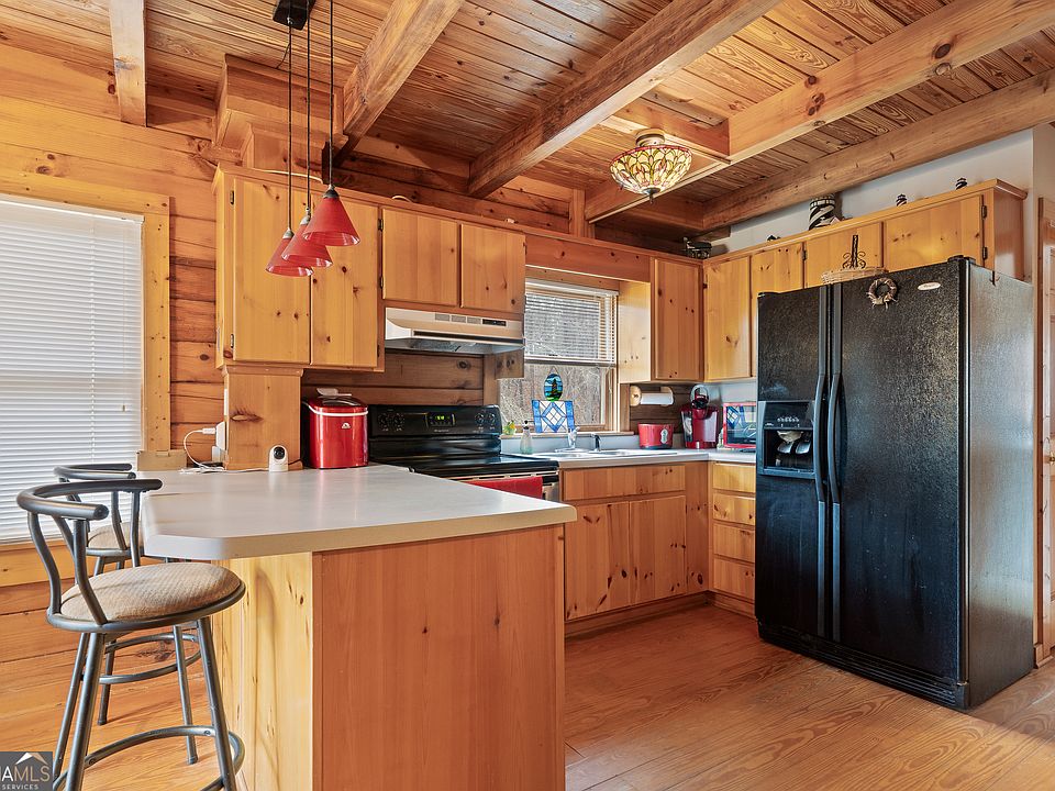 10th image of this home