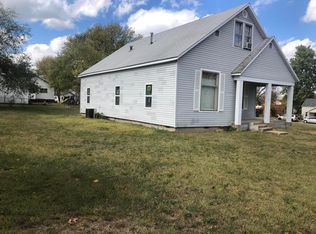 510 8th St, Monett, MO 65708