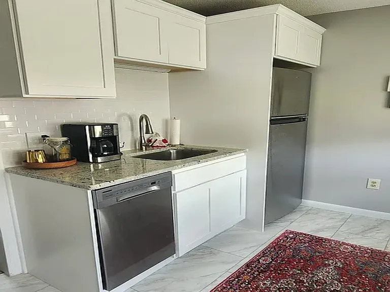 144 Addison Rd — Photo 6