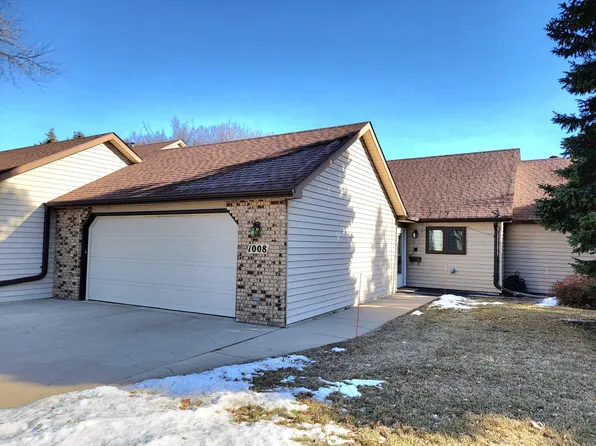 1008 N 4th St, Aberdeen, SD 57401