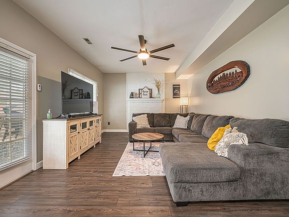 5th image of 200 Eagle Crest Dr