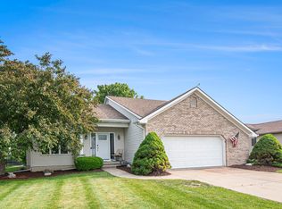 743 Fieldview Dr, Grand Ledge, MI 48837