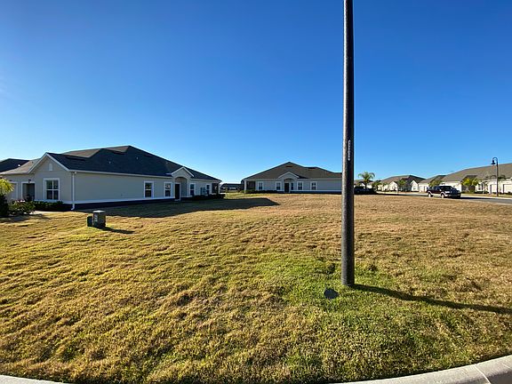 3rd image of 3516 Belland Cir
