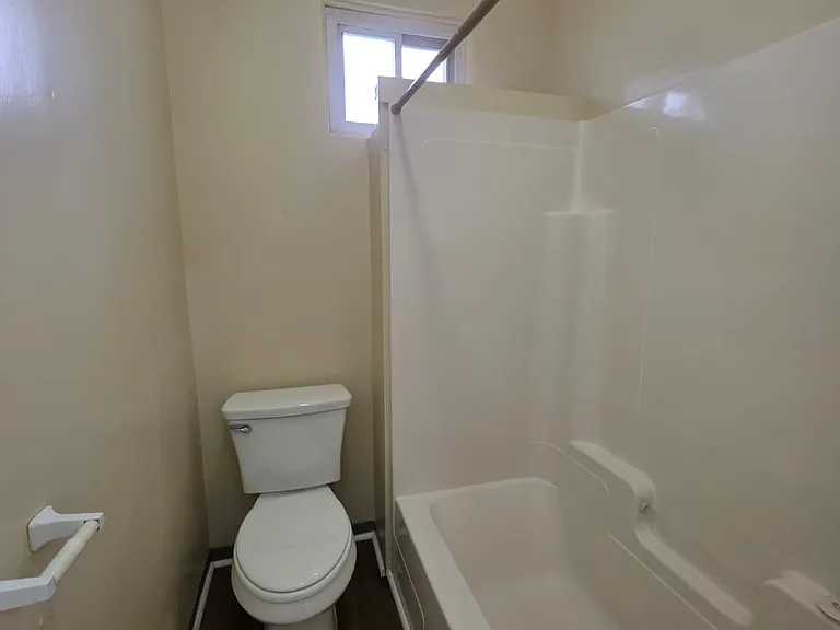33 Carmel St #1B — Photo 4