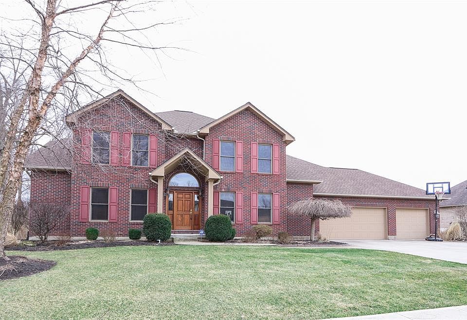 1st image of 215 Denwood Trl