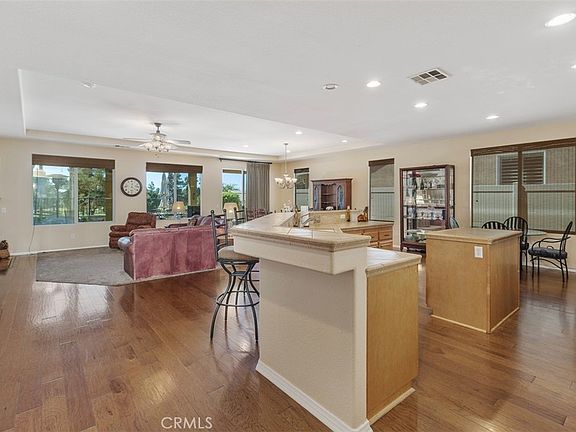 5th image of 28641 Raintree Dr