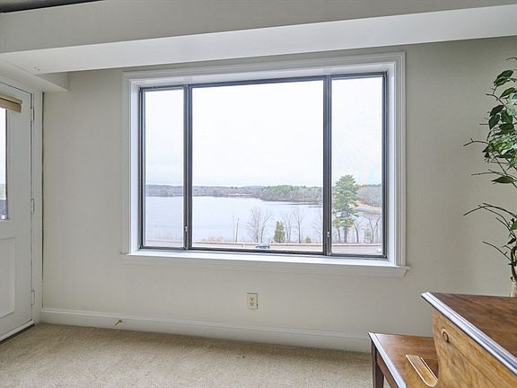 4th image of 1500 Worcester Rd APT 612