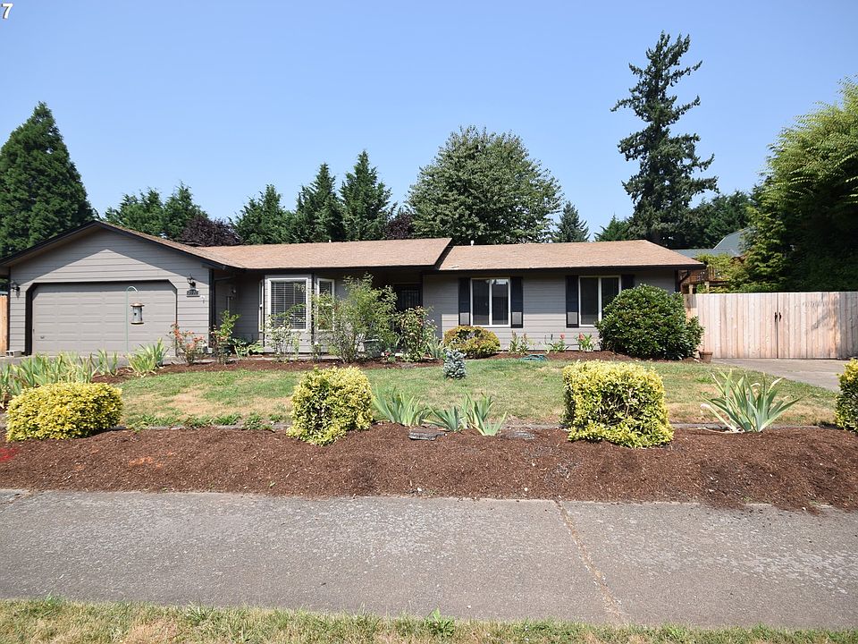 1st image of 3002 NE 86th St