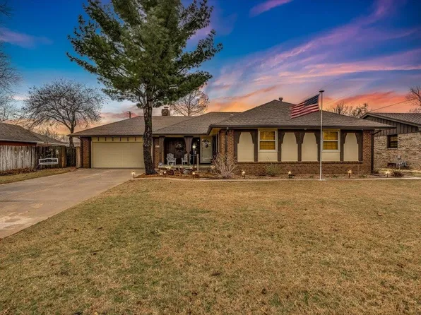 2111 W 18th St N, Wichita, KS 67203