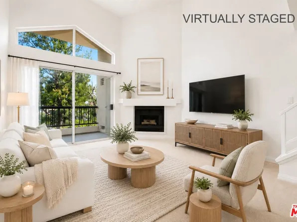 21500 Burbank Blvd APT 329, Woodland Hills, CA 91367