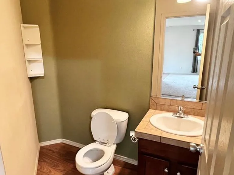 4303 NE 136th Ave — Photo 9