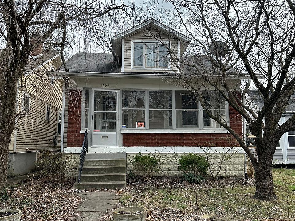 1st image of 1822 Stevens Ave
