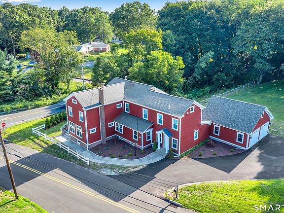 2nd image of 2222 Ridge Road