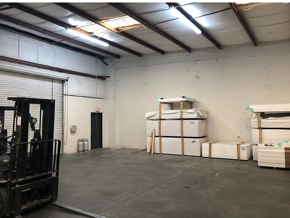 1st image of 6417 Pinecastle Blvd Ste 1