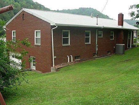 5th image of 2709 Wv Highway 5 E