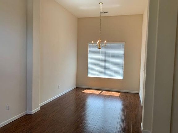 4th image of 5041 Garlenda Dr