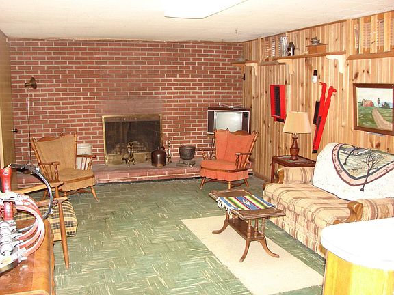 Basement Family Room