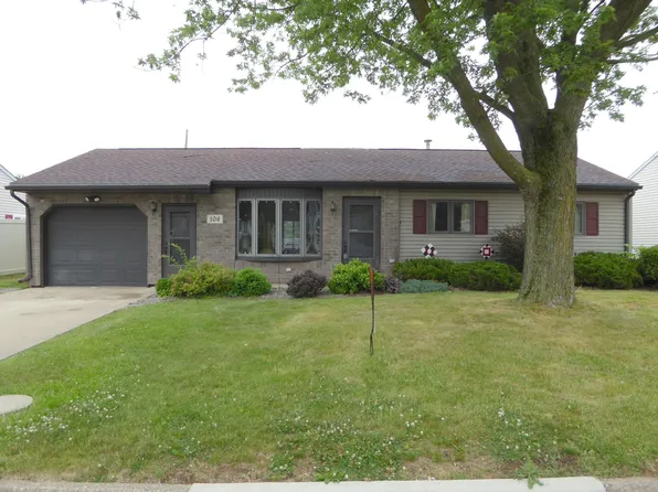 106 Jule Ave, East Dubuque, IL 61025