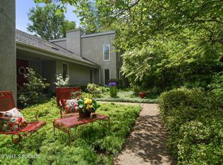 4512 Red Oak Ln, Long Grove, IL 60047