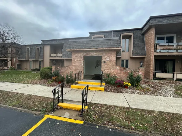 440 Old Stone Rd Unit G-4, Munster, IN 46321