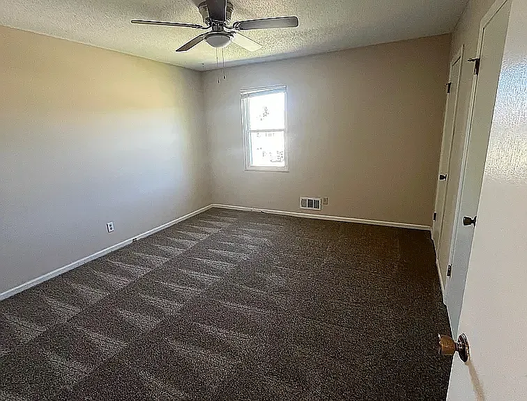 900 SW Kingscross Rd #902A — Photo 13