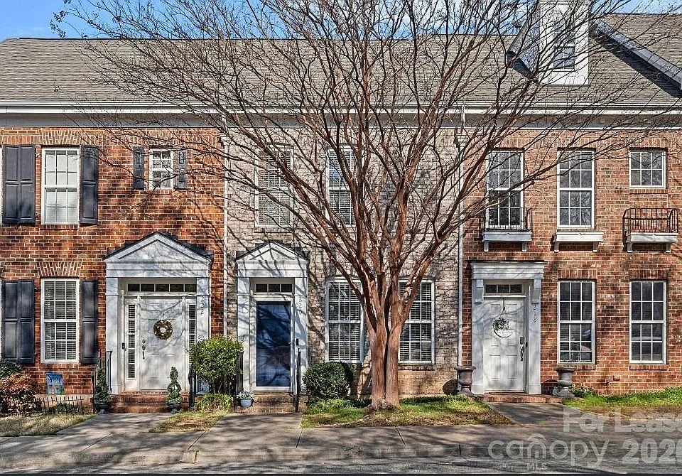 220 Welton Way