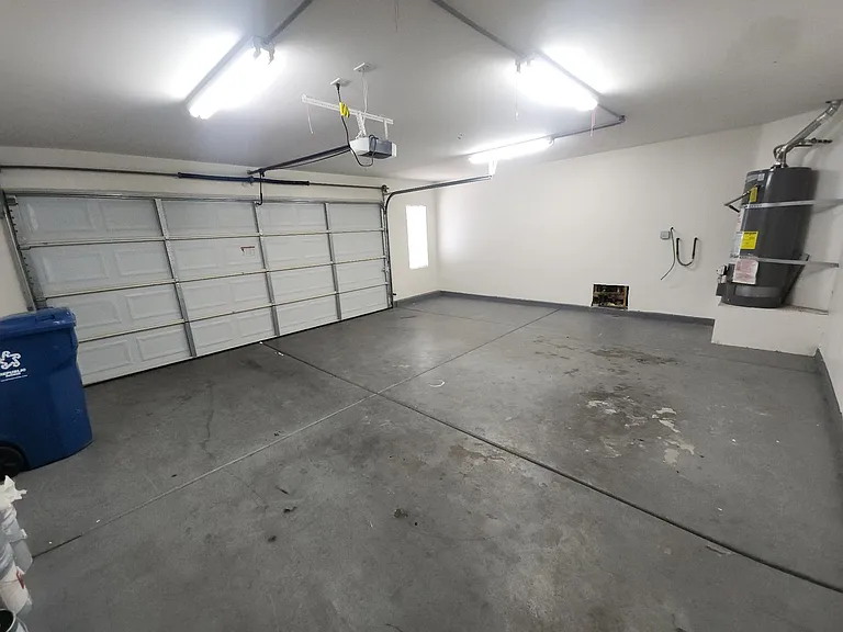 9907 Sparrow Ridge Ave — Photo 45