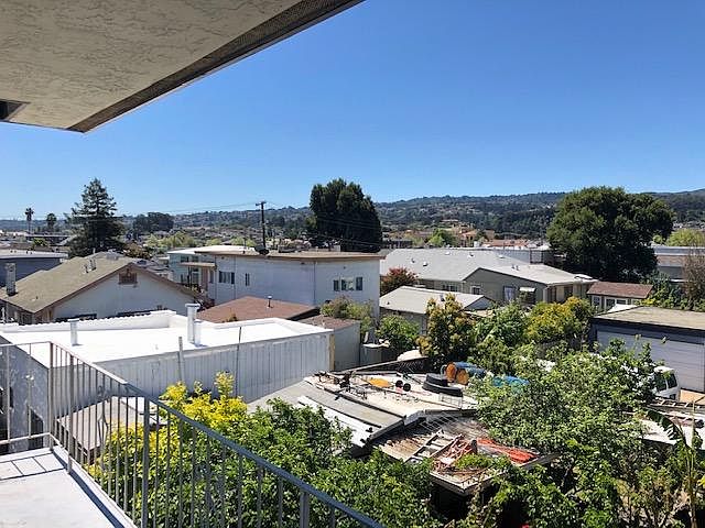 1st image of 156 Santa Lucia Ave #6