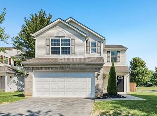 6906 Manor Crest Ln, Canal Winchester, OH 43110