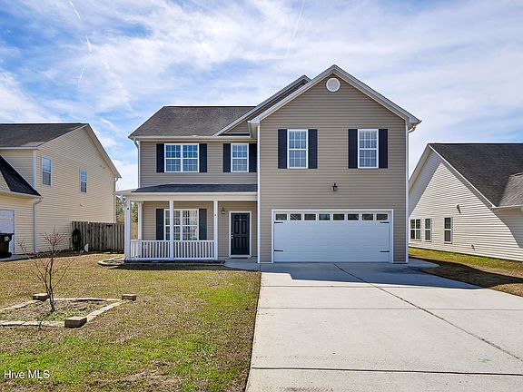 2nd image of 410 Hanna Dr