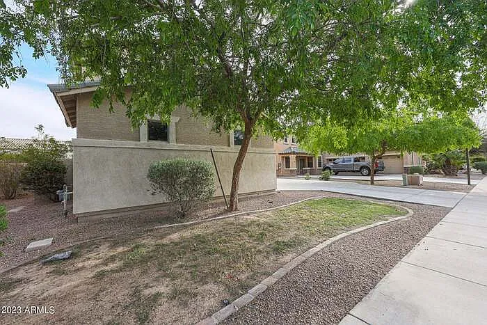 16205 W Gibson Ln — Photo 3
