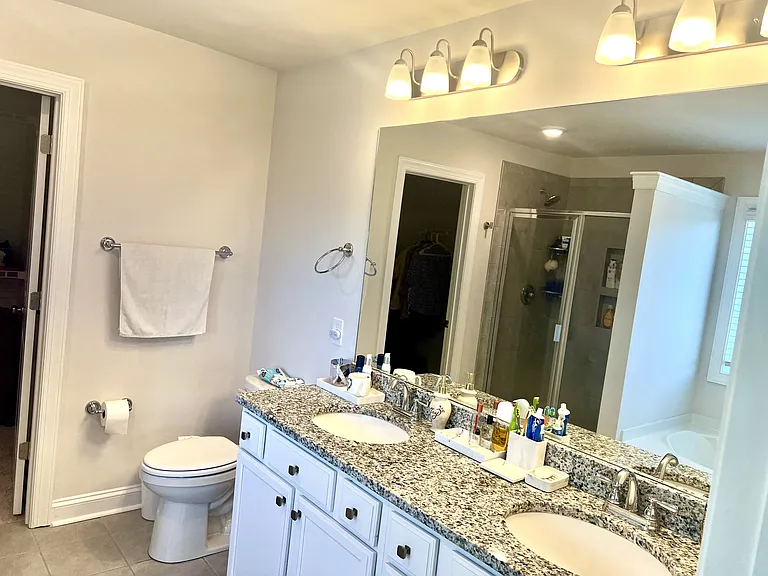 500 Rome Ct — Photo 36