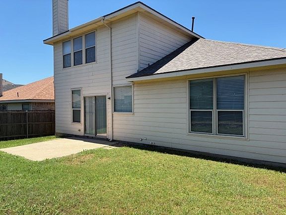 2nd image of 7224 Lindentree Ln