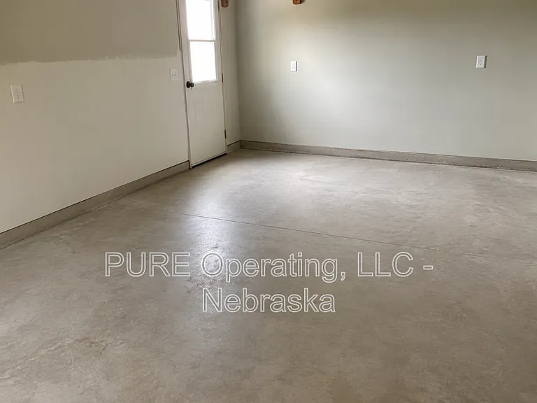 3500 N 60th St — Photo 30